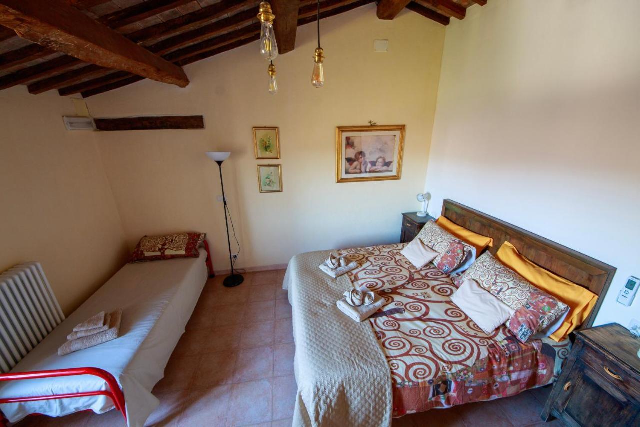 Agriturismo Poggio Monte Saturnia Exterior photo