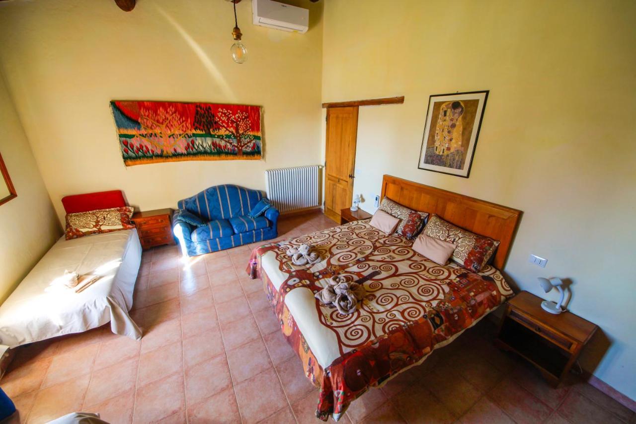 Agriturismo Poggio Monte Saturnia Exterior photo